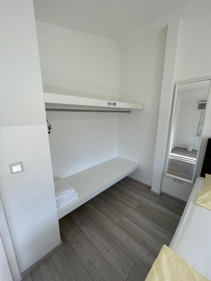Apartment Dusseldorf-City מראה חיצוני תמונה