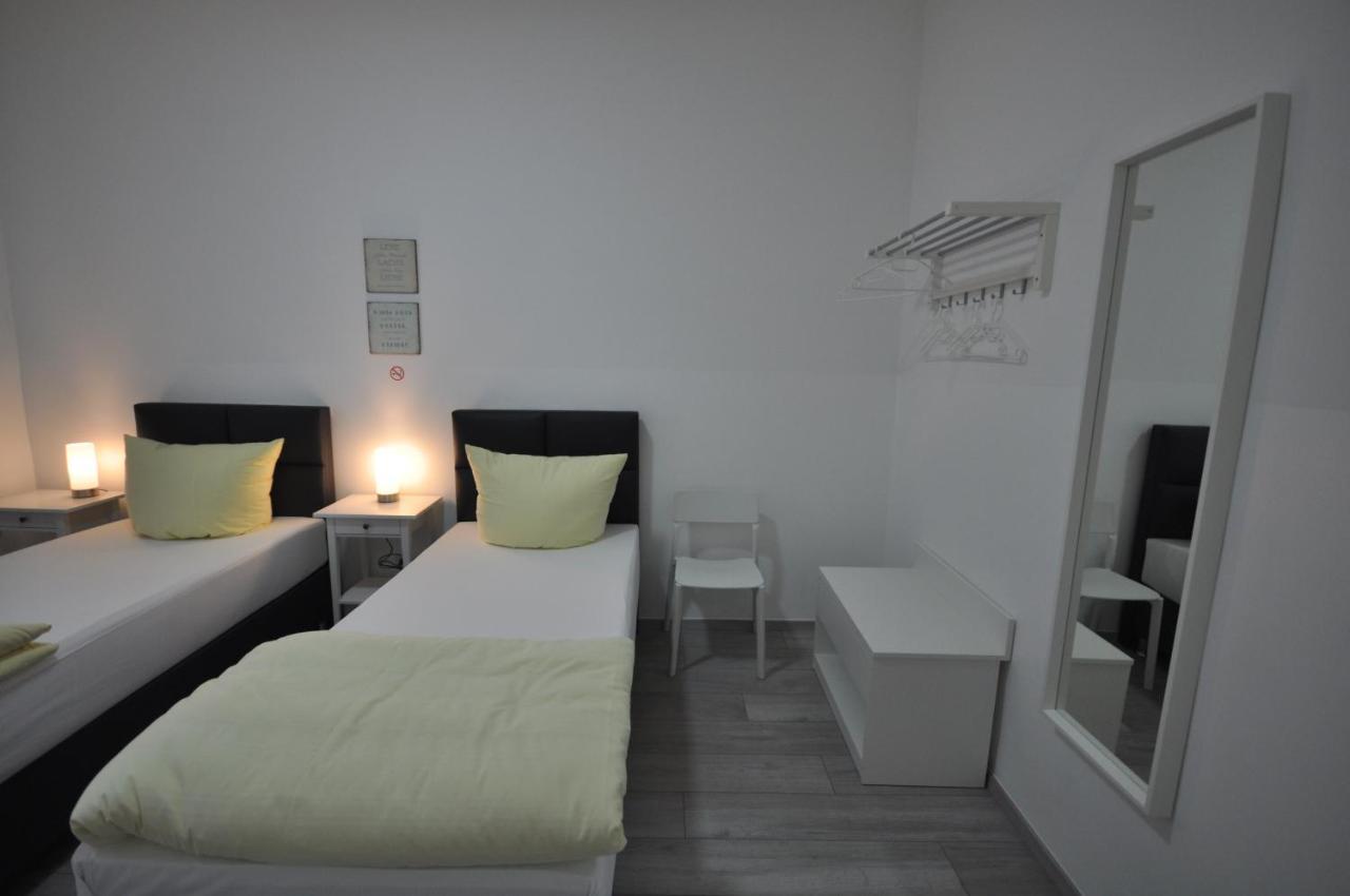 Apartment Dusseldorf-City מראה חיצוני תמונה